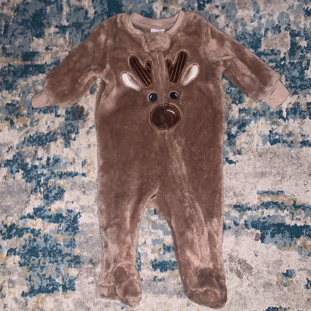 North Pole Trading Co. onsie size 3months